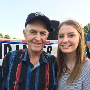 Meet your Posher, Mikayla